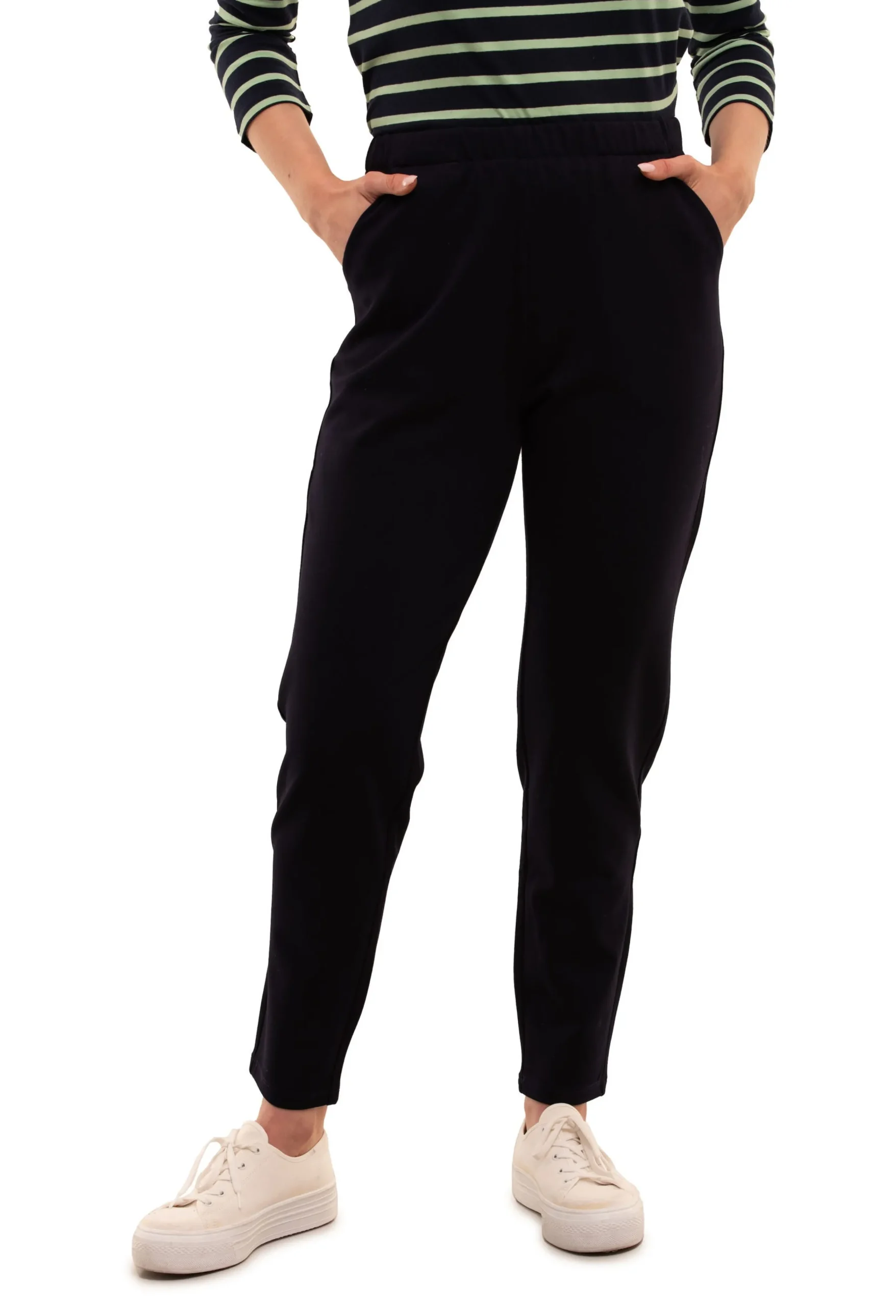 ois_riverdale_0.webp Riverdale>OIS Store