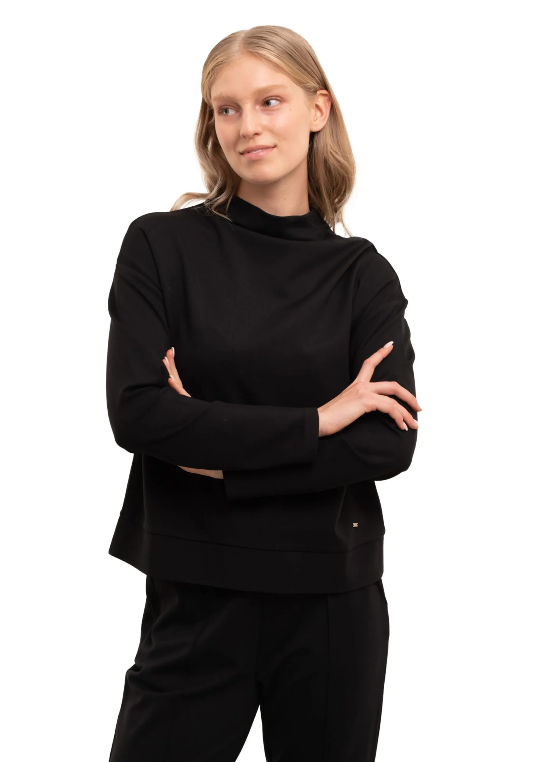 your_face_juan_0.webp Juan>YOUR FACE Outlet