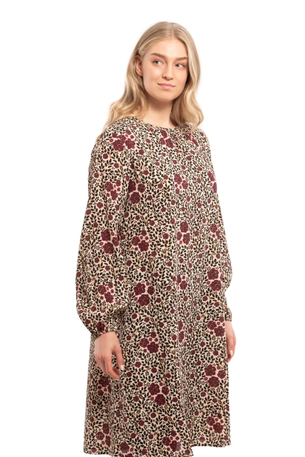 Moss>YOUR FACE Clearance